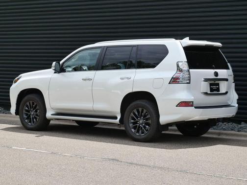 Eminent White Pearl 2023 Lexus GX 460 Premium