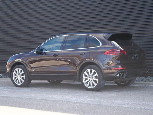 2017 Porsche Cayenne S