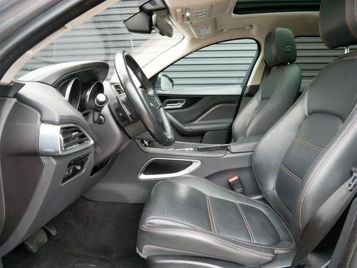 2020 Jaguar F-PACE Prestige P300 AWD Automatic