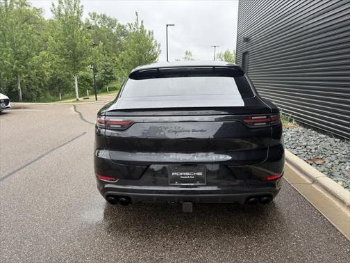 2022 Porsche Cayenne Turbo