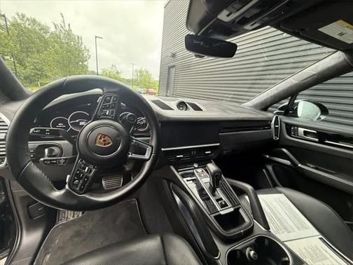 2022 Porsche Cayenne Turbo