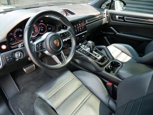 2023 Porsche Cayenne GTS