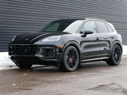 2026 Porsche Cayenne GTS