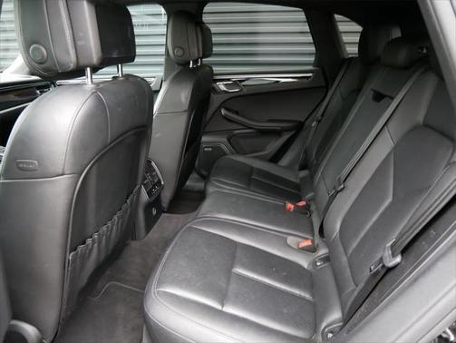 2019 Porsche Macan Base