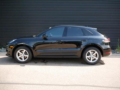 2019 Porsche Macan Base