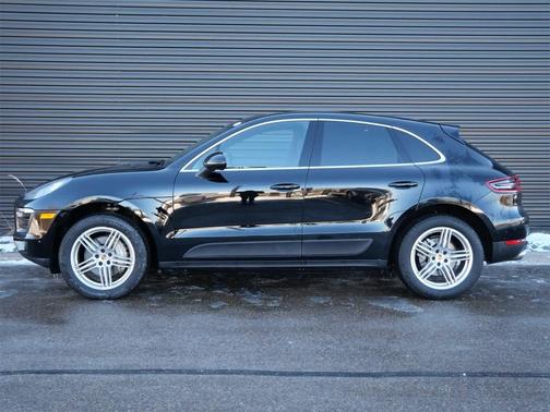 2016 Porsche Macan S