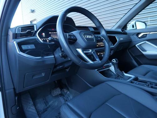 2021 Audi Q3 45 S line Premium Plus