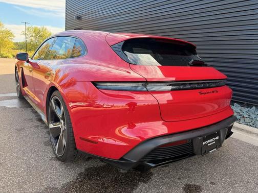2023 Porsche Taycan GTS
