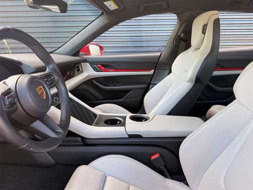 2023 Porsche Taycan GTS