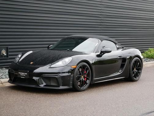2022 Porsche 718 Spyder Roadster