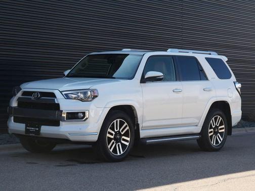Blizzard Pearl 2018 Toyota 4Runner Limited