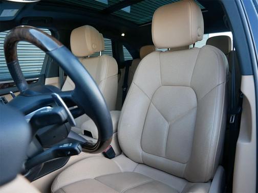 2024 Porsche Macan AWD