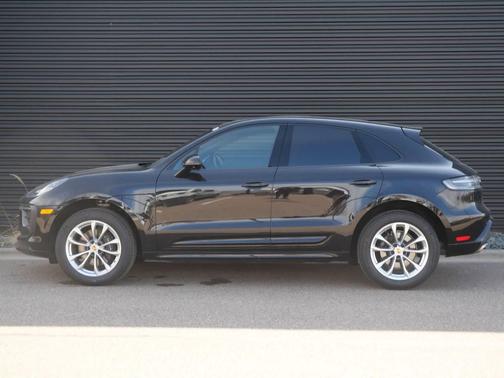Black 2024 Porsche Macan Macan