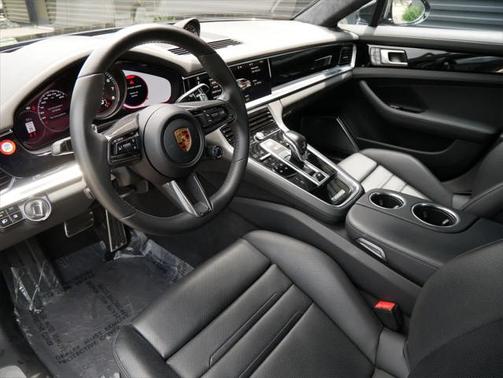 2021 Porsche Panamera Turbo S