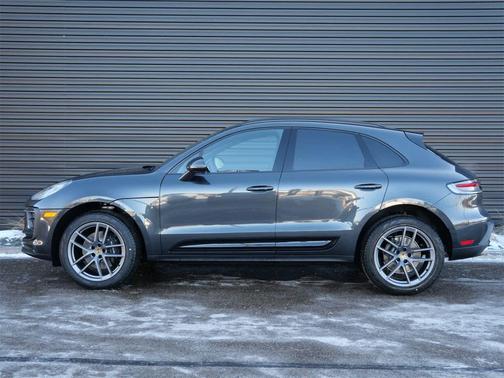 2026 Porsche Macan 