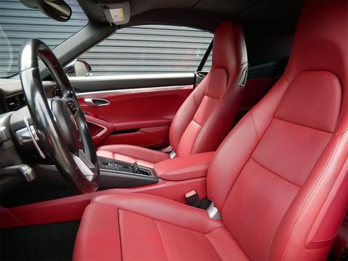 2017 Porsche 911 Carrera S