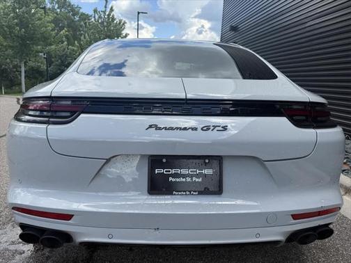 2019 Porsche Panamera GTS