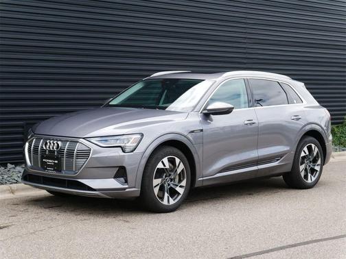 2021 Audi e-tron Premium