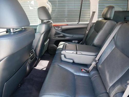 2011 Lexus LX 570 Base