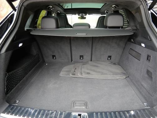 2022 Porsche Cayenne Turbo