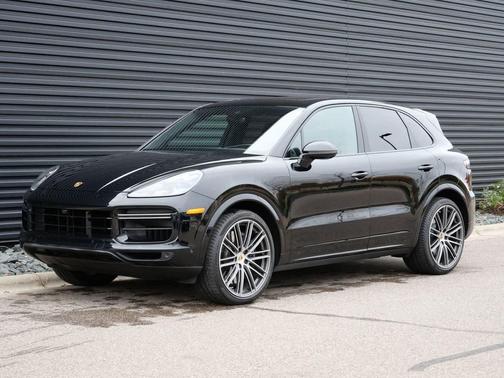 2022 Porsche Cayenne Turbo