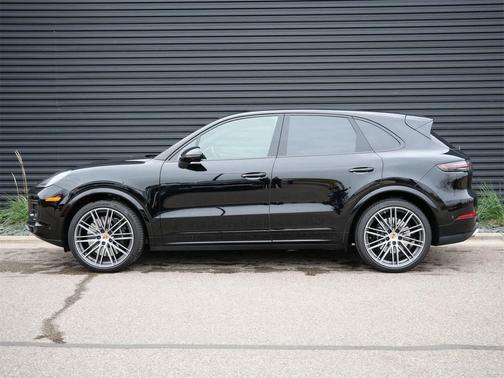 2022 Porsche Cayenne Turbo