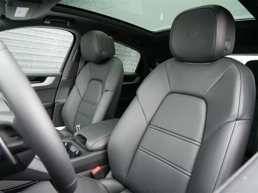 2026 Porsche Cayenne Cayenne E-Hybrid