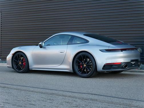 2020 Porsche 911 Carrera S