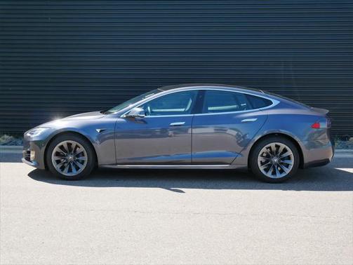 2020 Tesla Model S Long Range Plus