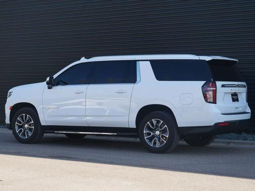Summit White 2023 Chevrolet Suburban LS
