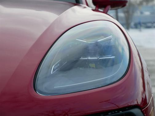 2026 Porsche Macan AWD