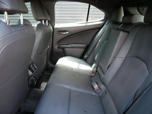 2021 Lexus UX 250h Base
