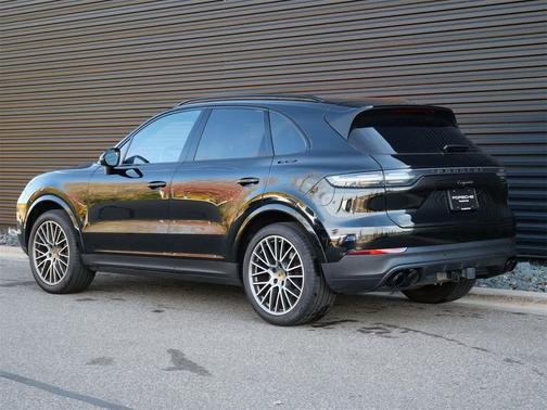 2023 Porsche Cayenne Cayenne