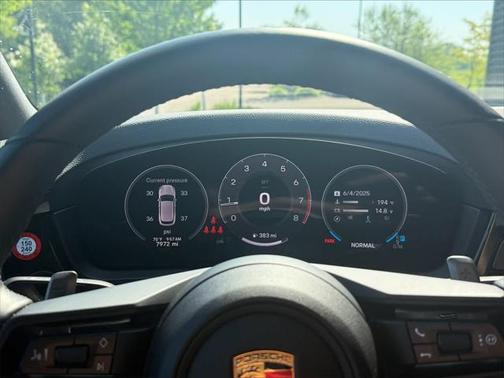 2024 Porsche Cayenne AWD