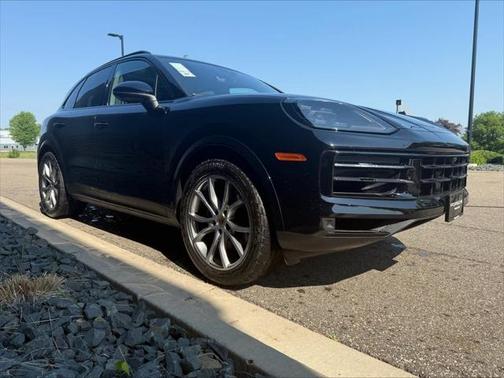 2024 Porsche Cayenne AWD