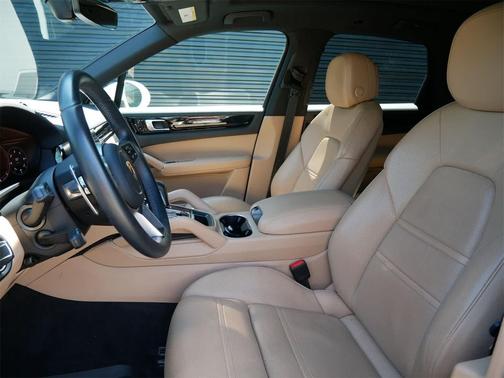 2021 Porsche Cayenne
