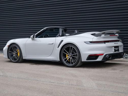 2024 Porsche 911 Turbo