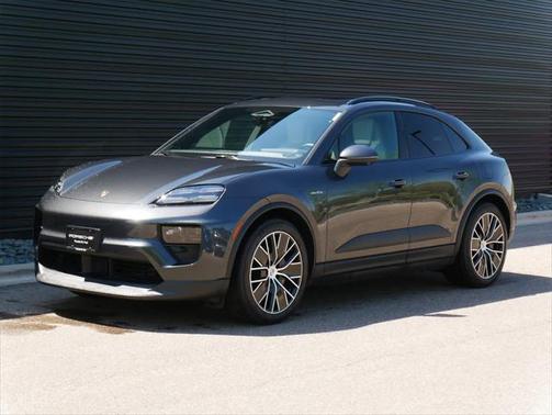 2024 Porsche Macan Base