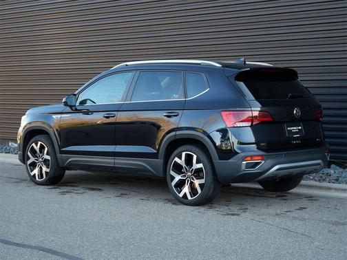 2023 Volkswagen Taos 1.5T SEL