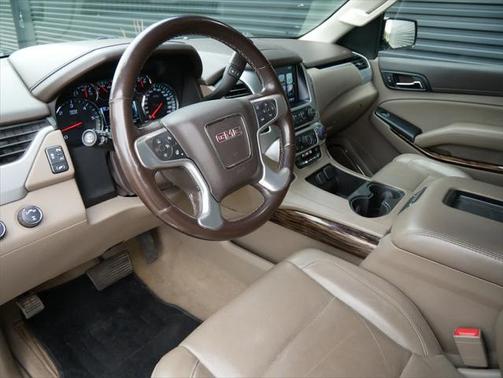 2020 GMC Yukon SLT