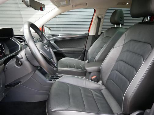 2018 Volkswagen Tiguan 2.0T SEL