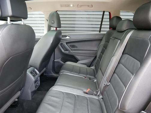 2018 Volkswagen Tiguan 2.0T SEL