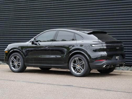 Chromite Black Metallic 2024 Porsche Cayenne Cayenne