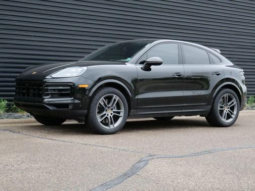 Chromite Black Metallic 2024 Porsche Cayenne Cayenne