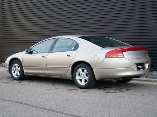 2004 Dodge Intrepid SE