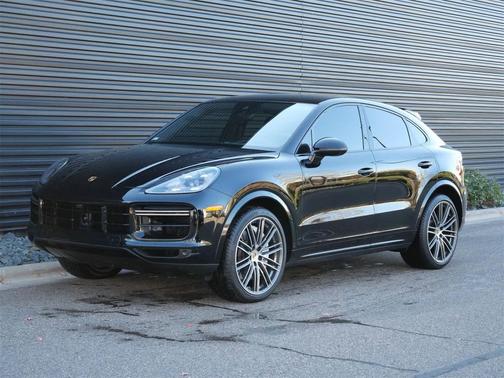 2022 Porsche Cayenne Turbo
