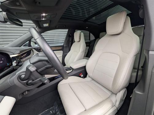 2024 Porsche Macan 4