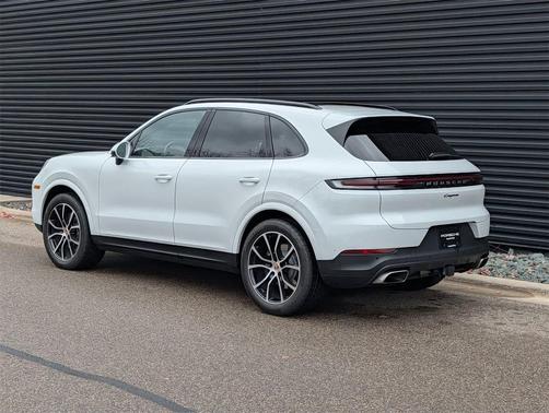 2025 Porsche Cayenne Cayenne