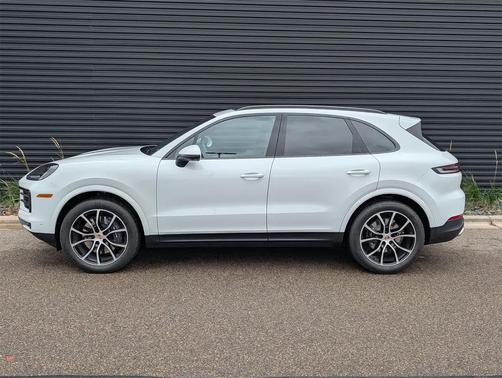 2025 Porsche Cayenne Cayenne