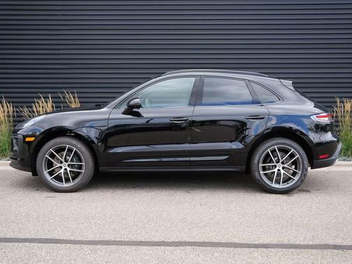 A1/Black 2026 Porsche Macan Macan